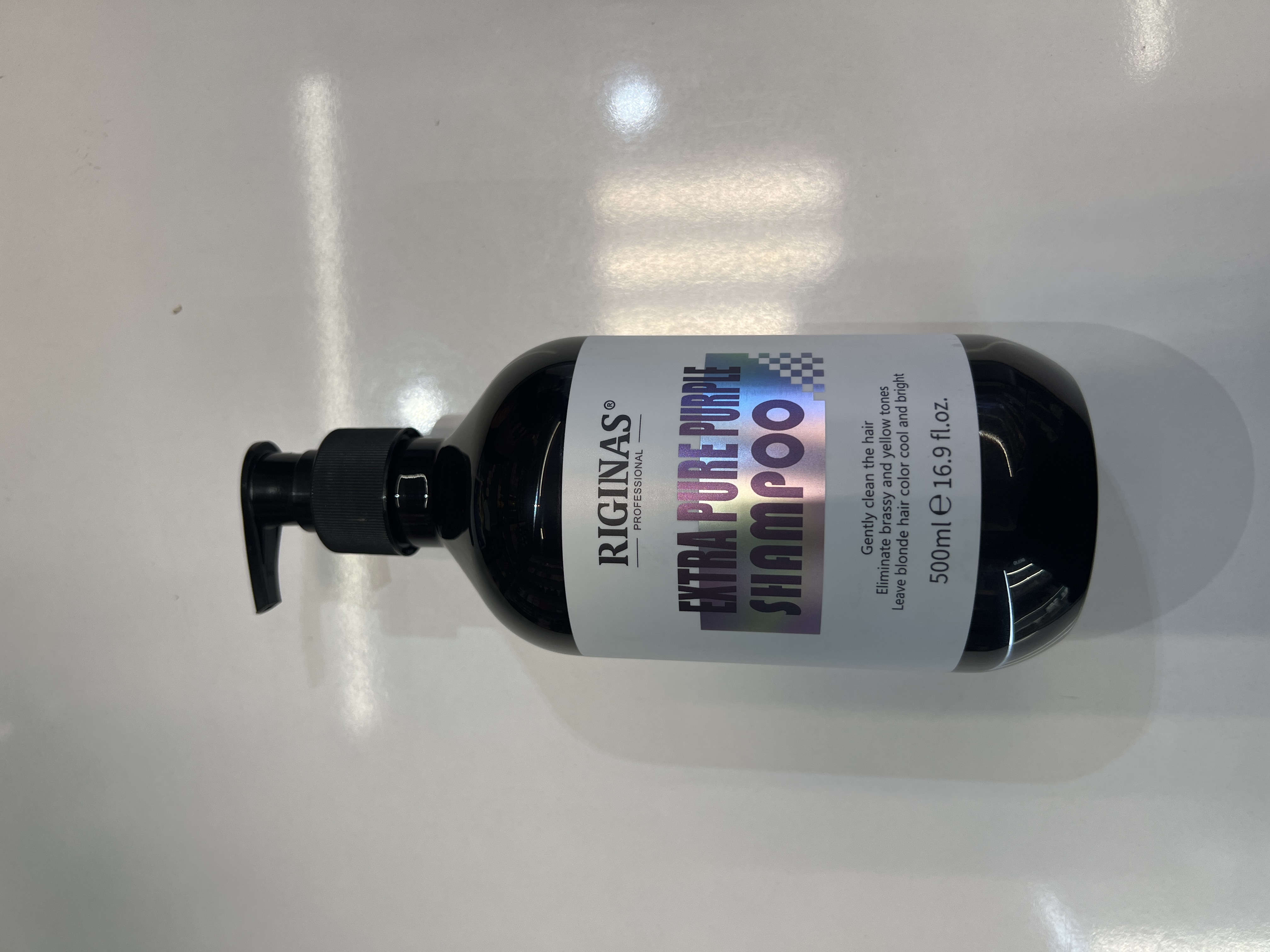 Extra pure purple shampoo /شامبو للشعر السلفر من riginas