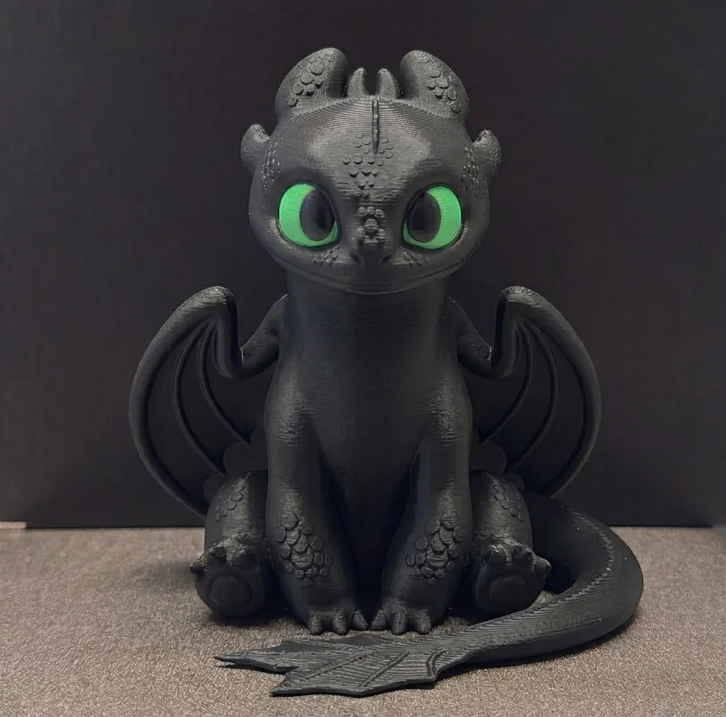 التنين الصغير Cute Toothless Dragon
